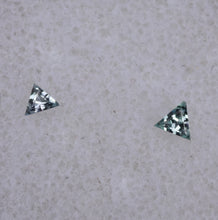 Load image into Gallery viewer, Triangle Melee Chrome Kornerupine - Excellent Performance (Unmatched Pair) - 0.105 ctw