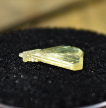 Load image into Gallery viewer, Chrysoberyl Fishtail Twin Crystal from Lac Alaotra, Madagascar
