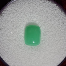 Load image into Gallery viewer, 'Sugarloaf' Chrysoprase Cabochon - 2.3 ct.