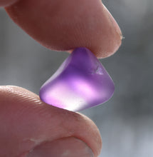 Load image into Gallery viewer, Rwandan Amethyst Facet or High-End Cab Rough - Average about 85% clean - 54+ Grams!!