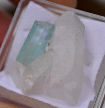 Load image into Gallery viewer, Vanadium Beryl / Emerald on Quartz Crystal Cluster - *New Find* - Nasarawa, Nigeria - 7.95 Grams