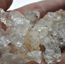 Load image into Gallery viewer, Fluorescent Hyalite Opal - BY THE GRAM - Clean Faceting Material