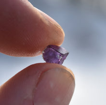 Load image into Gallery viewer, New Hampshire Fluorite MICROMOUNT - Incredible Color Zoning and Clarity!