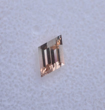 Load image into Gallery viewer, Bi-Color / Watermelon Tourmaline Gemstone - Rubaya Mine, DRC - 0.82 ct.