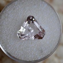 Load image into Gallery viewer, Bubble-cut Morganite Gemstone Tablet - 3.8 ct.