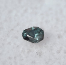 Load image into Gallery viewer, Alexandrite Gemstone - HARD Color Change - Eye Clean - Faceted by Scott Maier in Vermont, USA - 0.125 ct.
