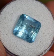 Load image into Gallery viewer, SALE - 10.3 ct.  Double-Blue Aquamarine Gemstone - Hollow, Parallel Tube Inclusions - Cut by Scott Maier
