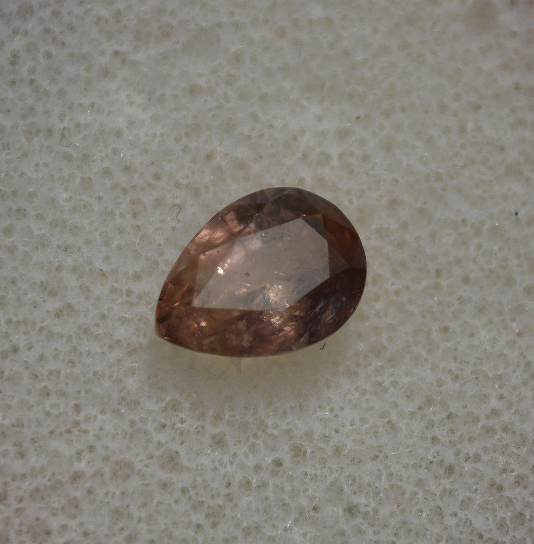 Bronze to Pink Color Shift Sapphire - From Tunduru, Tanzania - 2.32 ct.