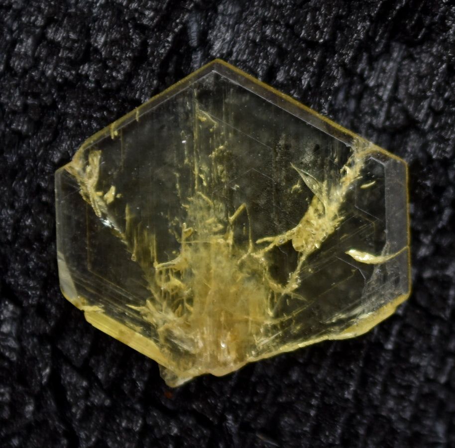 Chrysoberyl - Cyclical Twinning, and Excellent Crystallization - 2.93 ct. - Lac Alaotra, Madagascar