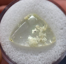 Load image into Gallery viewer, TOP SHELF Hyalite Opal Cabochon - Intensely UV reactive - 5.15 ct.
