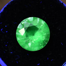 Load image into Gallery viewer, TOP Quality Fluorescent Hyalite Opal Gemstone - Faceted by Scott Maier - 2.9 ct.
