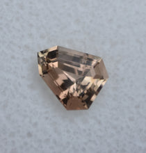 Load image into Gallery viewer, Peachy Orangey Oregon Sunstone - Custom Shape - CLEAN and Bright! - 1.15 ct.
