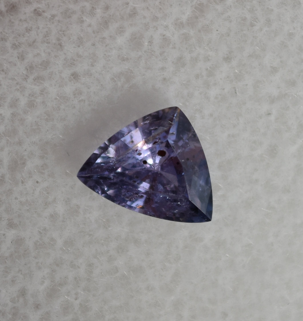SALE!!! Bi-Color Umba Sapphire - Lavender and Grape - Shifty colors - Salt and Pepper - 0.85 ct.  SALE!!!!
