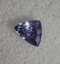 Load image into Gallery viewer, SALE!!! Bi-Color Umba Sapphire - Lavender and Grape - Shifty colors - Salt and Pepper - 0.85 ct.  SALE!!!!
