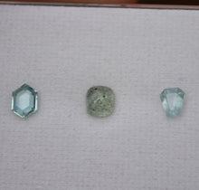 Load image into Gallery viewer, Mixed Set of Tanzania Sapphire - Tablet; Salt + Pepper Cab; Silky Gem - 1.39 ct.
