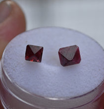 Load image into Gallery viewer, Two Spinel Crystal Specimens from Mogok, Myanmar - 3.2 ct.
