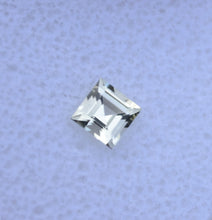 Load image into Gallery viewer, Perfect Yellow Beryl Princess Cut Gem - Eye Clean -0.47 ct.
