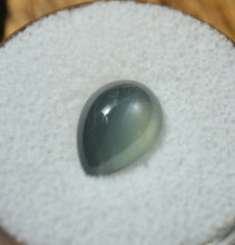 Load image into Gallery viewer, World-Class Tasmanian Star Sapphire - Ocean Green and Blue - 5.45 ct. - Weld River
