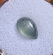 Load image into Gallery viewer, World-Class Tasmanian Star Sapphire - Ocean Green and Blue - 5.45 ct. - Weld River
