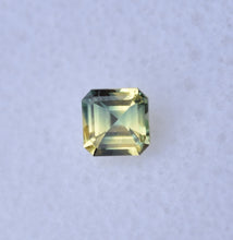 Load image into Gallery viewer, Bi-Color Kenya Sapphire - Blue and Yellow - Fantastic Color Zoning - Good Cutting - 0.58 ct.
