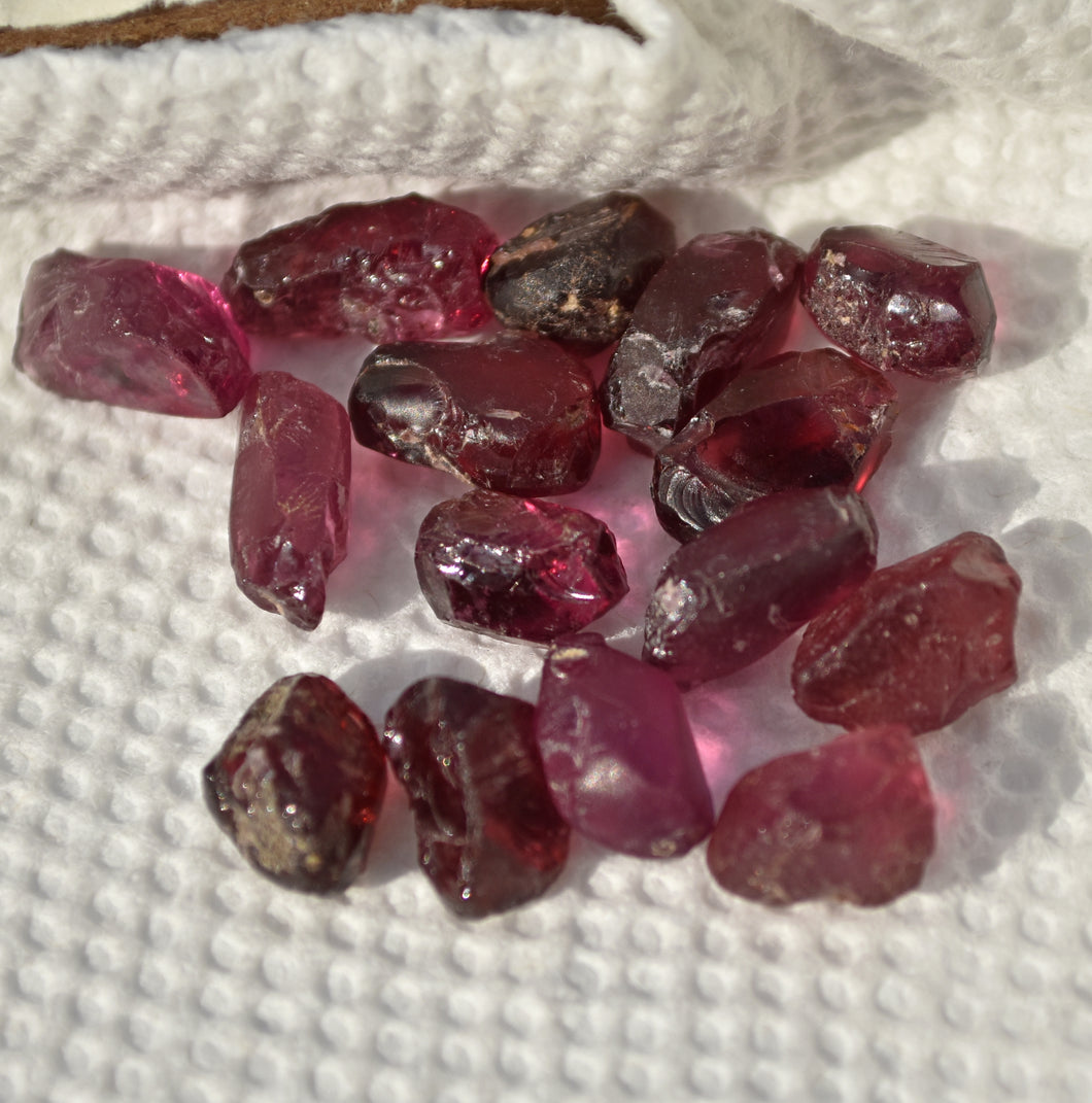 Rhodolite Garnet Facet Rough Lot - 3 to 4 carats each, - 5O Carats total - VS to Eye Clean - OPEN colors